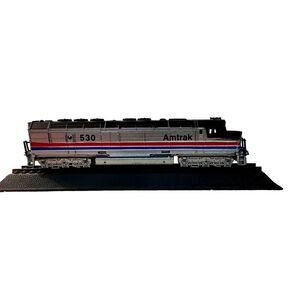 Locomotive N Scale EMD-FP45 AMTRAK Train Engine #530  DISPLAY
